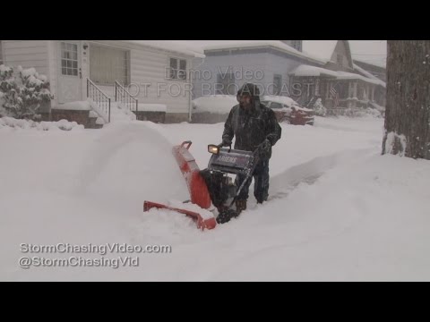 Baldwinsville, NY Deep Lake Effect Snow - 1/13/2016