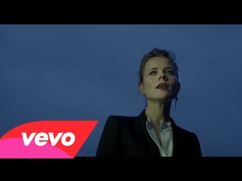 Ilse DeLange - Blue Bittersweet