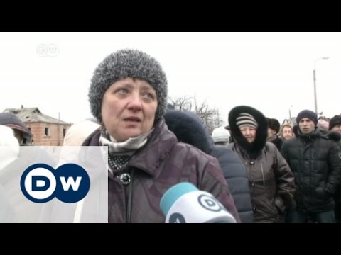 Eastern Ukraine: destruction at every turn | DW News