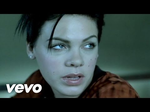 P!nk - Family Portrait