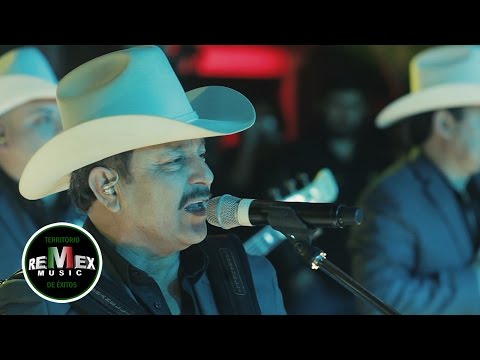 Los Invasores de Nuevo León - Si se me pone (Video Oficial)