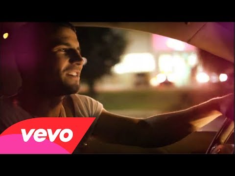 Sam Hunt - Leave The Night On