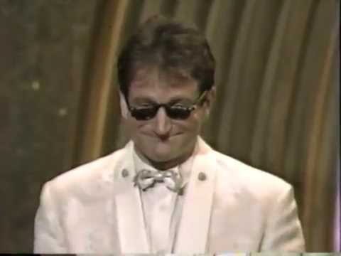 Robin Williams on  Oscars 1986