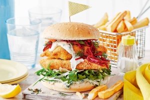 Crunchy fish burgers