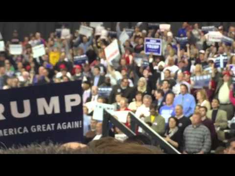 Donald Trump Defeats Black Lives Matter in Cleveland, OH (Full Speech)