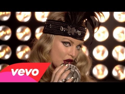 Fergie - A Little Party Never Killed Nobody (All We Got) ft. Q-Tip, GoonRock