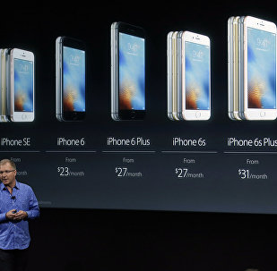 Greg Joswiak, vice president of iOS, iPad and iPhone product marketing, announces the new iPhone SE.