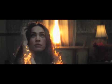 Adele - Set Fire To The Rain ( Music Video )