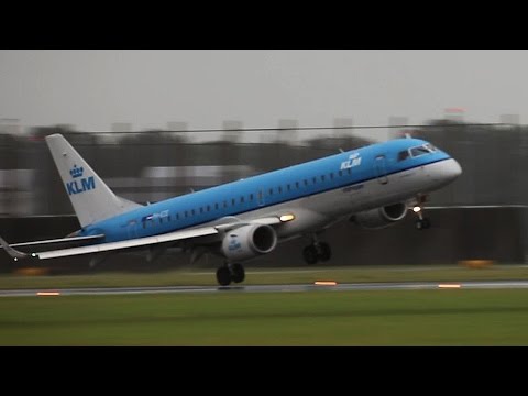 STORM!! SCHIPHOL, ROCKING APPROACHES AND GO AROUNDS