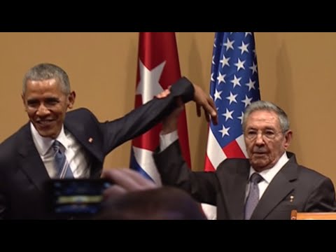 No hugs for Obama: Awkward moment with Castro at Havana presser