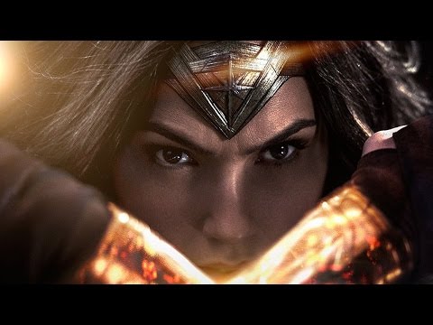 Batman v Superman: Dawn of Justice - Gal Gadot Talks Wonder Woman's Evolution