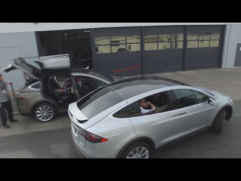 Tesla Model X Redefines the SUV