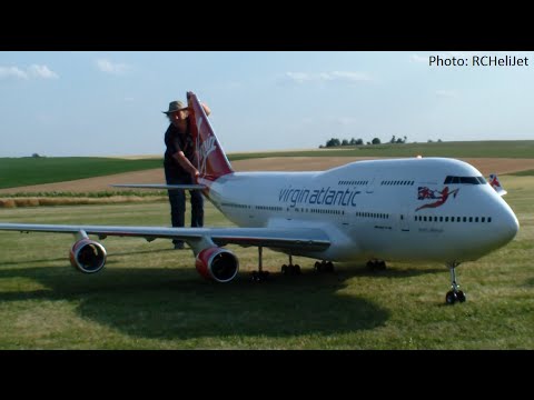 Virgin Boeing 747-400 Gigantic R/C 4x turbine Model Airliner by Adi Pitz 2015 3.Airlinertreffen