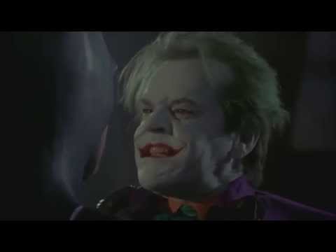 Batman (1989) Clip 9 Latino - No golpearías a un hombre con anteojos