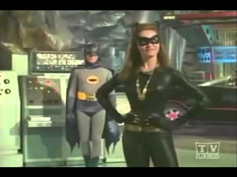 S2Ep41 Scat Darn Catwoman