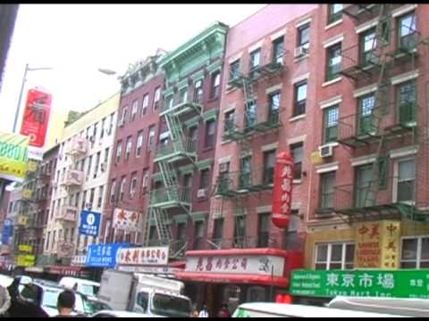 New York City - Video Tour of Chinatown, Manhattan (Chatham Square, MOCA & Columbus Park)