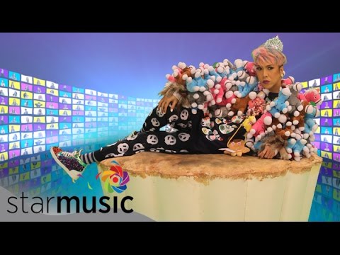 Vice Ganda - Wag Kang Pabebe (Official Music Video)