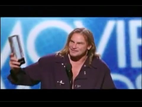 AVN EVAN STONE WINS MALE/PERFORMER OF THE YEAR