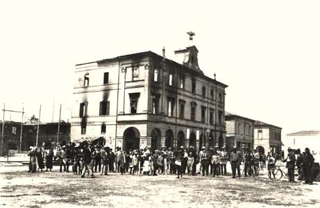 hotel de ville d'Alfonsine incendi