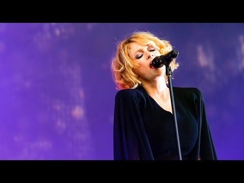 Goldfrapp - Strict Machine at Glastonbury 2014