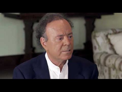 Julio Iglesias: "José María Aznar cumplió su labor perfectamente bien, es un estoico" - Salvados