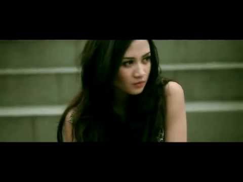 WINNER - Lebih Baik Putus (Official Music Video)