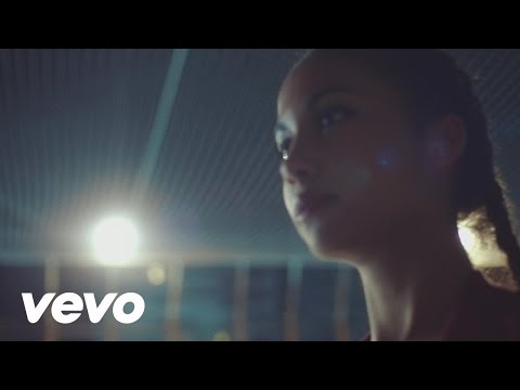 Yall - Hundred Miles (Official Video) ft. Gabriela Richardson