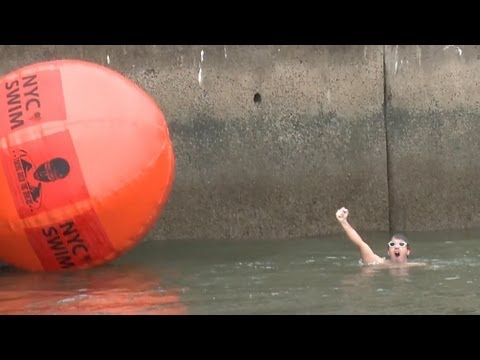 Manhattan Island Marathon Swim 2013 Winning Finish (MIMS)