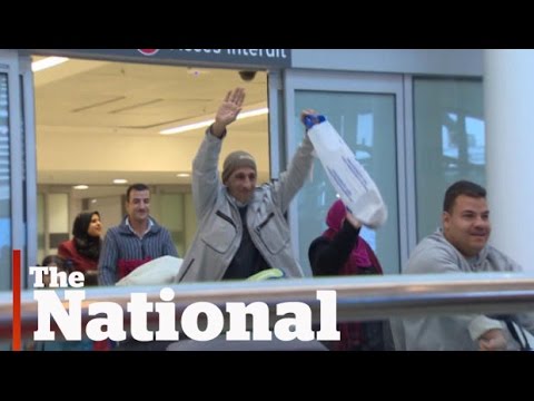 Syrian refugees arrive in Canada