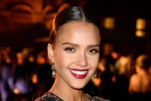 Jessica Alba’s The Honest Company sued again - Photo