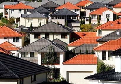 Queensland government sets sights on housing affordability