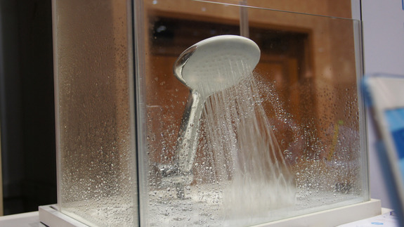 Smart Shower Head and Saving Water