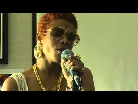 Kelis Live at the Cherrytree House  Part 1 "22nd Century"