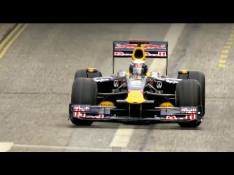 F1 on the Streets of Milton Keynes - Red Bull Home Run