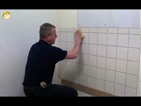 Tommy's Trade Secrets - How To Tile A Wall