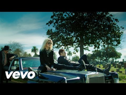 The Kills - Doing It To Death (Official Video)