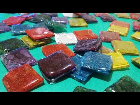 How to make colors mosaic out of cds - Make it Easy Recipes