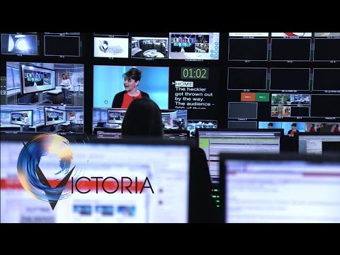 Victoria Derbyshire: Behind the scenes - BBC News