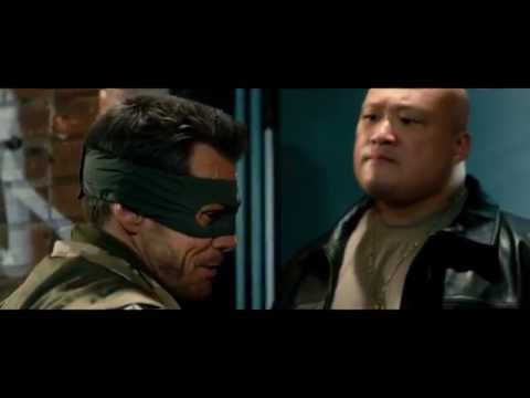 Kick-Ass 2 - Justice Forever vs Child Traffickers