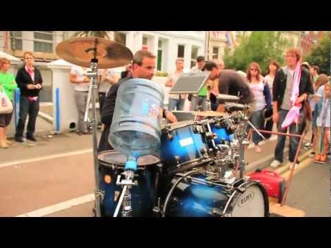 Incredible street drummer - Oded Kafri, Gay Pride 2011