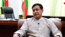 Discussing Burma's President and Transitition