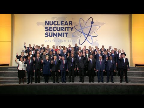 World Leaders Pose for Nuclear Security Summit Family Photo