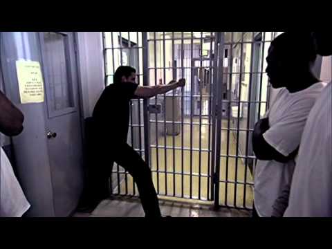 David Blaine - Bending Bars at Louisiana State Penitentiary at Angola 2006