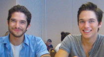 Our next edition of “Inside SDCC 2014” features Teen Wolf stars Tyler Posey and Dylan Sprayberry. Check out some highlights from the round table interview, and be sure to watch the full clip below! Tyler talked about […]