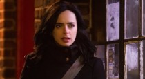 Marvel’s Jessica Jones’s series premiere “AKA Ladies Night” kicks off with Krysten Ritter’s voice over describing the seedy places (and accompanying bad behaviours) her P.I. gig takes her and we’re positioned firmly […]