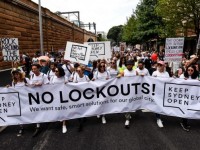 NSW: Thousands oppose lockout laws