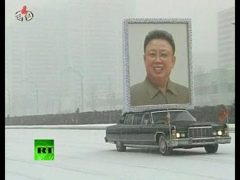 Kim Jong-il funeral: Hysteria as cortege moves through Pyongyang snow