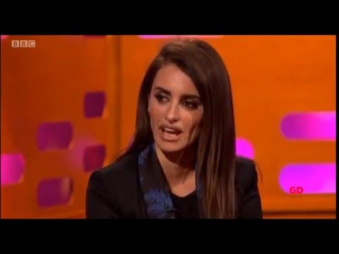 What Penelope Cruz Asked The Hairdresser For (Graham Norton Show) Feb 5th 2016