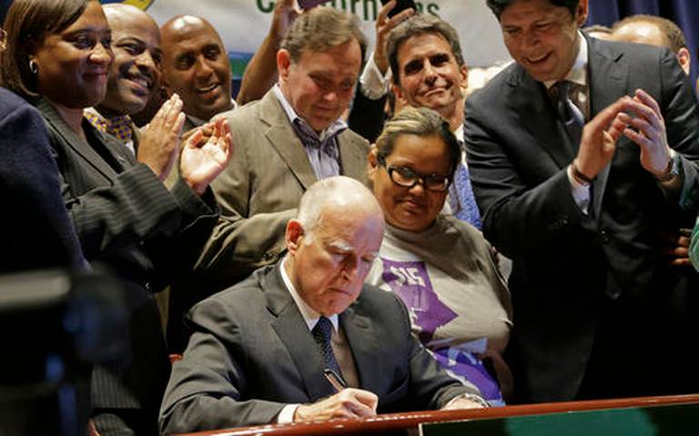 Jerry Brown: Raising minimum wage moral, though 'may not make sense'