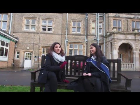 EPISODE 1 - MERAIH MIMPI DI OXFORD